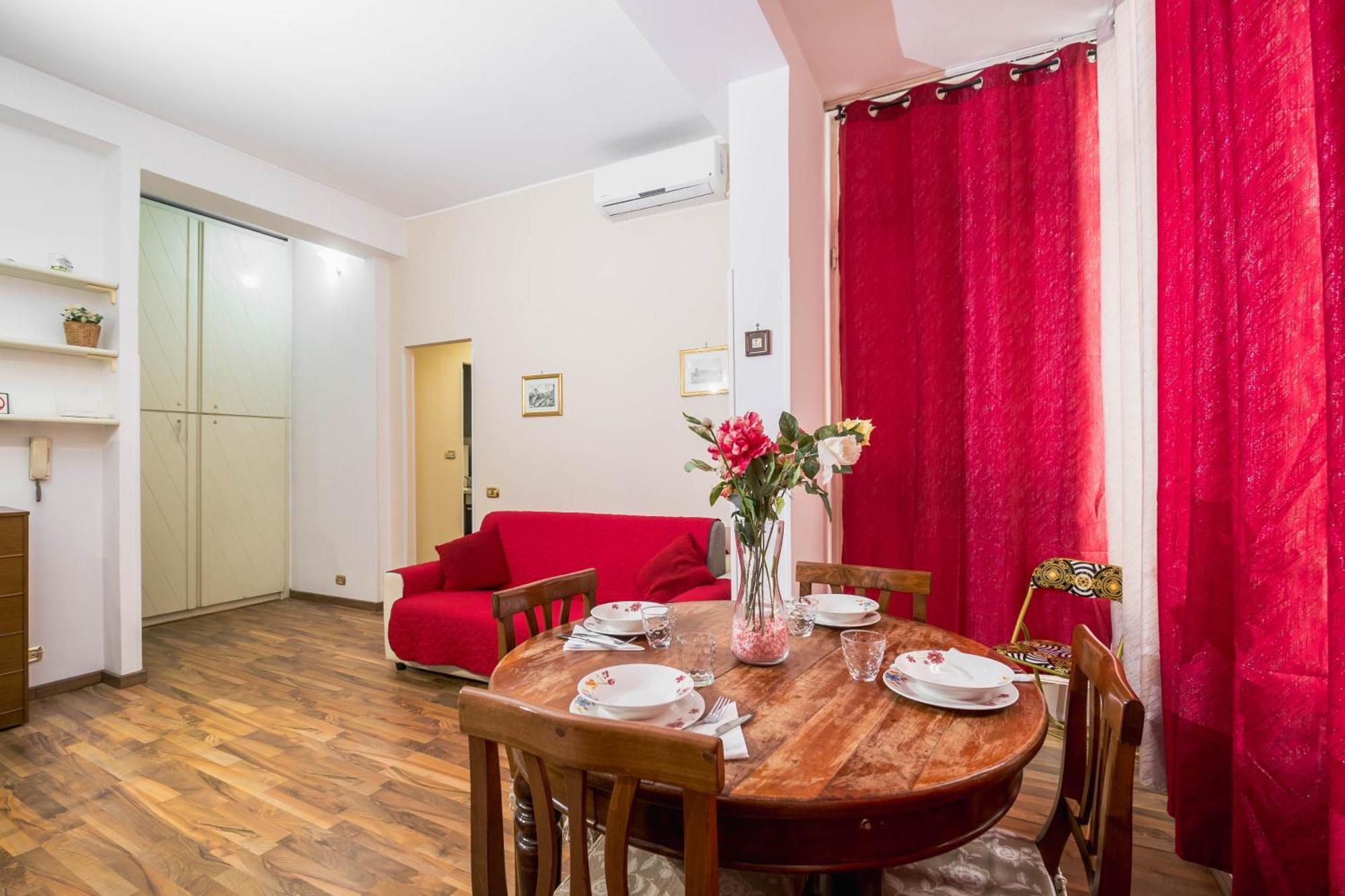 House Serena * Roma